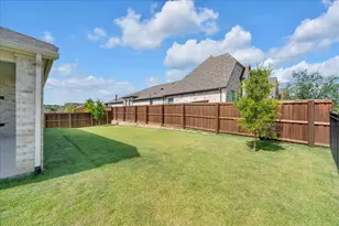 2100 Pleasant Run Ln, Fort Worth, TX 76008 - Photo 35