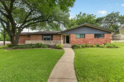 9700 Brookwood Circle, Woodway, TX 76712 - Photo 1