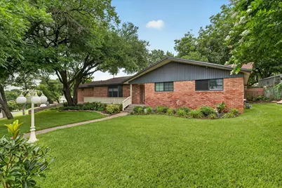 9700 Brookwood Circle, Woodway, TX 76712 - Photo 5