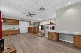 9700 Brookwood Cir, Woodway, TX 76712 - Photo 27