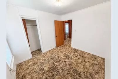 806 Sessions Street, Bowie, TX 76230 - Photo 23