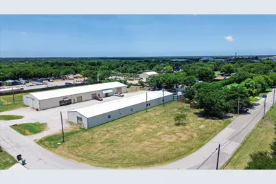 8006 Renee Drive, Arlington, TX 76001 - Photo 17