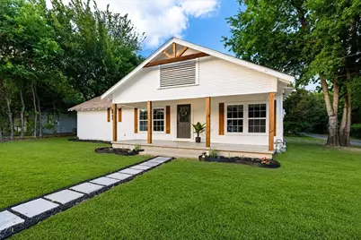 1325 Navarro Drive, Corsicana, TX 75110 - Photo 1