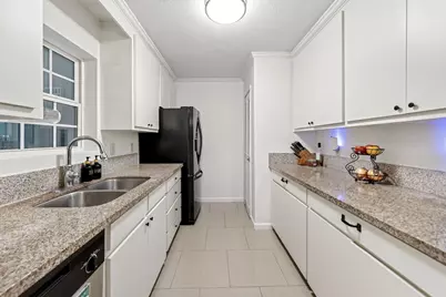 955 Ashwood Drive, Lewisville, TX 75067 - Photo 7