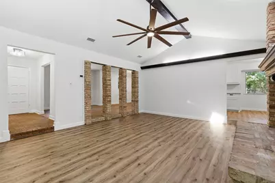 2115 Meadowlake Court, Arlington, TX 76013 - Photo 13
