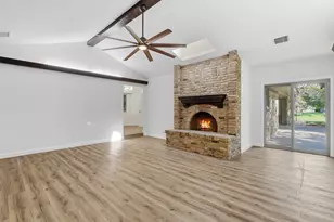 2115 Meadowlake Ct, Arlington, TX 76013 - Photo 11