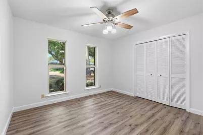 2115 Meadowlake Court, Arlington, TX 76013 - Photo 29