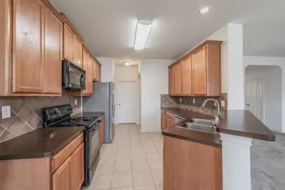 600 Beeman Drive, Arlington, TX 76002 - Photo 11