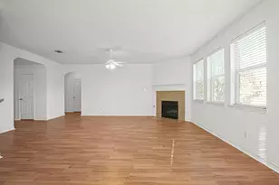 600 Beeman Dr, Arlington, TX 76002 - Photo 7