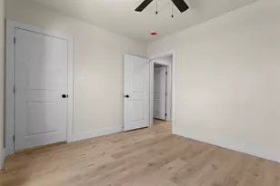 1104 S Brighton Ave, Dallas, TX 75208 - Photo 23