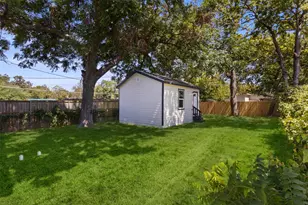 1104 S Brighton Ave, Dallas, TX 75208 - Photo 25