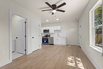 1104 S Brighton Avenue, Dallas, TX 75208 - Photo 27
