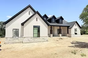 740 Burr Oak Ln, Weatherford, TX 76085 - Photo 1