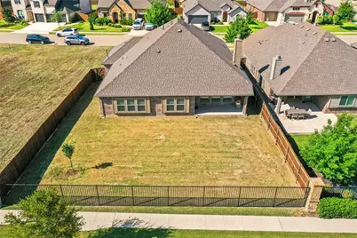 218 Oakcrest Drive, Justin, TX 76247 - Photo 25