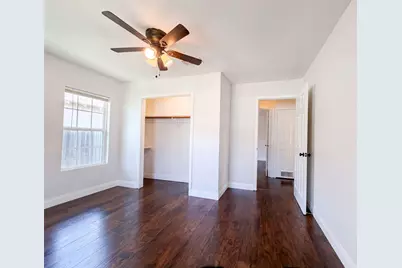 2832 Avenue I, Fort Worth, TX 76105 - Photo 11