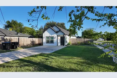 4709 Lee Street, Greenville, TX 75401 - Photo 1
