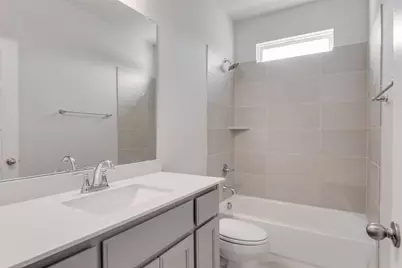1021 Catskill Court, Burleson, TX 76028 - Photo 17