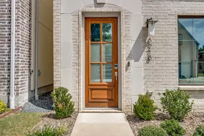 8218 Manoa Drive, Dallas, TX 75231 - Photo 3