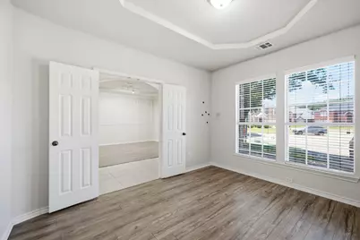 4312 Nicholas Court, Grand Prairie, TX 75052 - Photo 9