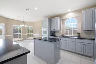 4312 Nicholas Ct, Grand Prairie, TX 75052 - Photo 13