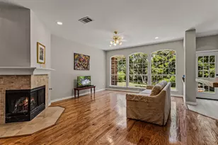 9301 Nottingham Ct, Rowlett, TX 75088 - Photo 3