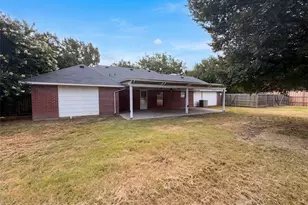 127 Jason Dr, Red Oak, TX 75154 - Photo 5