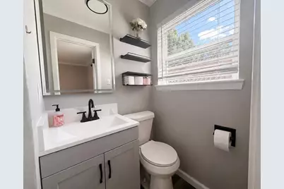 2227 Cambridge Drive, Irving, TX 75061 - Photo 9