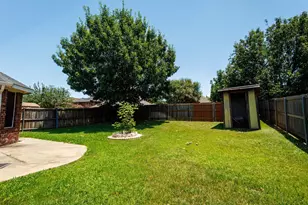 10718 J A Forster Dr, Rowlett, TX 75089 - Photo 17