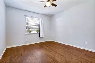 4717 Oak Valley Dr, Arlington, TX 76016 - Photo 9