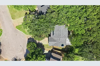 513 Fox Creek Court, Denton, TX 76209 - Photo 27