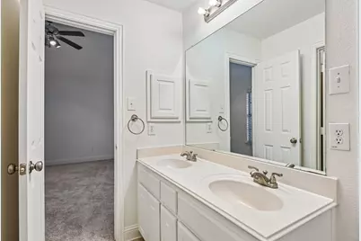6006 Shadywood Lane, Garland, TX 75043 - Photo 33