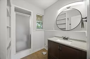 2210 Fairfax Dr, Irving, TX 75060 - Photo 13