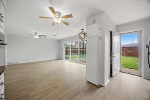 2210 Fairfax Dr, Irving, TX 75060 - Photo 11