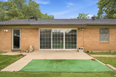 2210 Fairfax Drive, Irving, TX 75060 - Photo 17