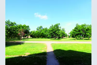 2517 County Road 425, Cleburne, TX 76031 - Photo 3