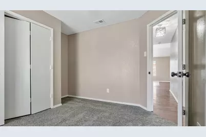 527 Alameda Avenue, Duncanville, TX 75137 - Photo 37