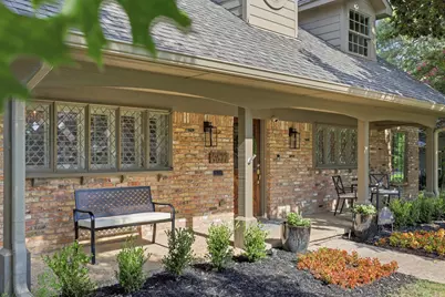 9677 Crestedge Drive, Dallas, TX 75238 - Photo 3