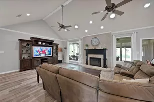 300 Buena Vista Dr, Willow Park, TX 76087 - Photo 9