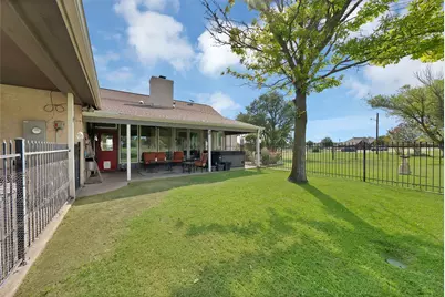 300 Buena Vista Drive, Willow Park, TX 76087 - Photo 33