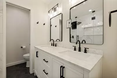 9650 Bryson Drive, Dallas, TX 75238 - Photo 9