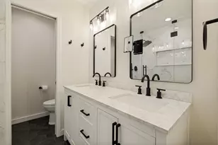 9650 Bryson Dr, Dallas, TX 75238 - Photo 9