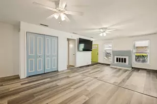 9650 Bryson Dr, Dallas, TX 75238 - Photo 5