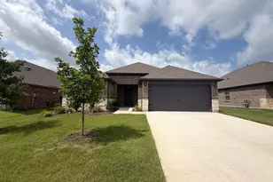 329 Thoroughbred St, Waxahachie, TX 75165 - Photo 1