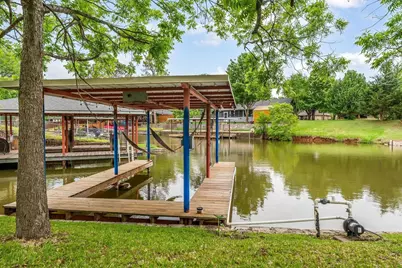 1609 Cheyenne Trail, Granbury, TX 76048 - Photo 33