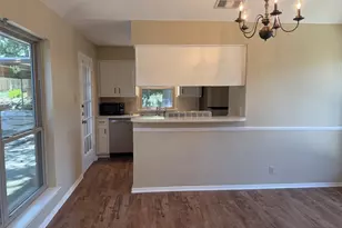 2212 Bolivar St, Denton, TX 76201 - Photo 7