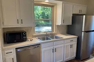 2212 Bolivar St, Denton, TX 76201 - Photo 9