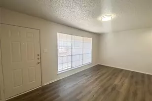 800 N Clay St, Ennis, TX 75119 - Photo 3