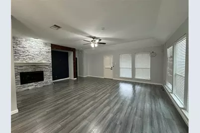 2303 Mackinac Drive, Frisco, TX 75033 - Photo 5