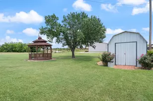 5900 Priscilla Ln, Kaufman, TX 75142 - Photo 35