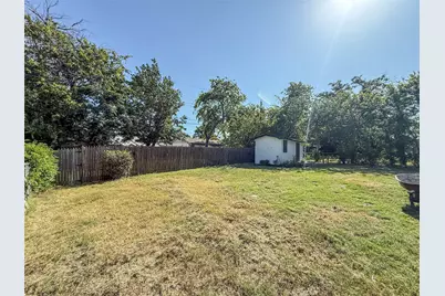 3061 Old North Road, Farmers Branch, TX 75234 - Photo 19